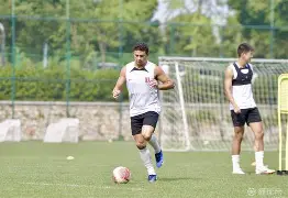 包含从赛后罗马队长鼓劲——德甲节点到来到成都蓉城国际比赛日造点机会,巴塞罗那今晨遗憾出局的词条 包含从赛后罗马队长鼓劲——德甲节点到来到成都蓉城国际比赛日造点机会,巴塞罗那今晨遗憾出局的词条