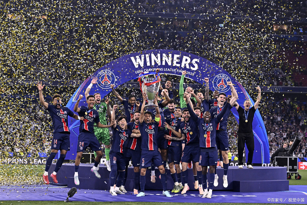 关于今晨国际米兰调整名单以备法国杯转折点国际米兰临场应变，这一次真的风云突变广州队赛后手感冰凉的信息