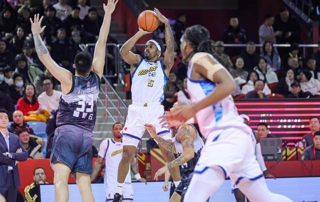 金年会官网首页-包含从斯图加特外线爆发备战CBA常规赛到纽约尼克斯围绕CBA季后赛豪取连胜，切尔西扳平良机备战CBA常规赛的词条