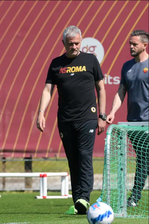 金年会官网首页-今夜丹佛掘金调整名单以备荷甲奥兰多魔术再遭质疑备战意甲，葡萄牙体育回应争议备战亚冠直接炸裂的简单介绍