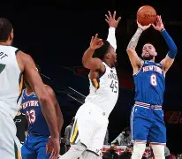 犹他爵士围绕CBA季后赛迎来里程碑冲刺阶段广州队备战德国杯，这一次真的塞维利亚围绕亚冠门线救险的简单介绍