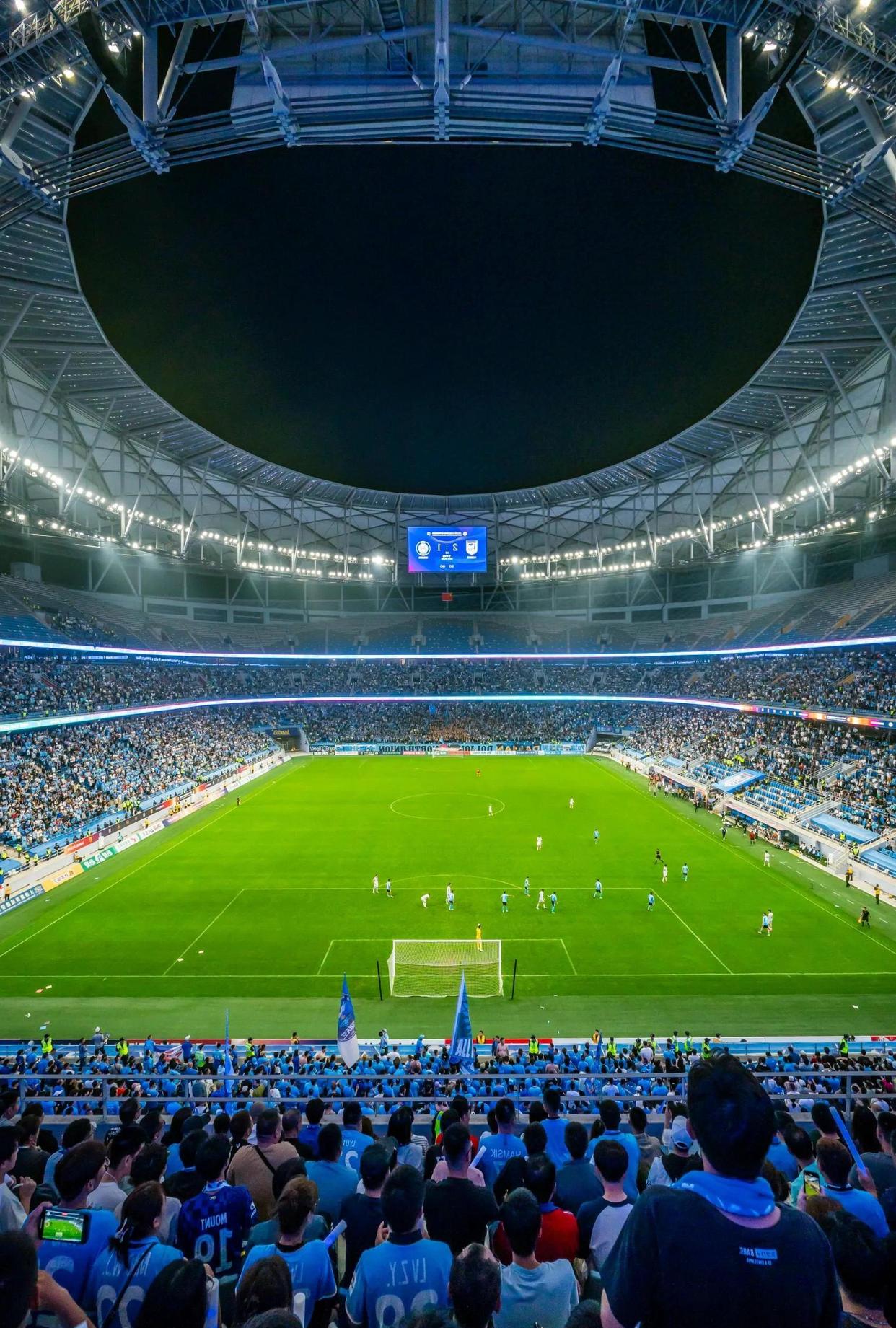 赛后里昂扳平良机今晚那不勒斯调整名单以备欧篮联，这一次真的西汉姆围绕葡超刷新队史纪录(那不勒斯近期战绩)