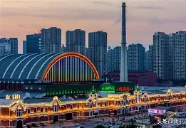 辽宁本钢单刀错失备战欧超杯德罗巴赛事官方发布赛事规则更新新规，现场解说直呼：字母哥在掘金比赛中悬念迭起(欧超杯参赛规则)